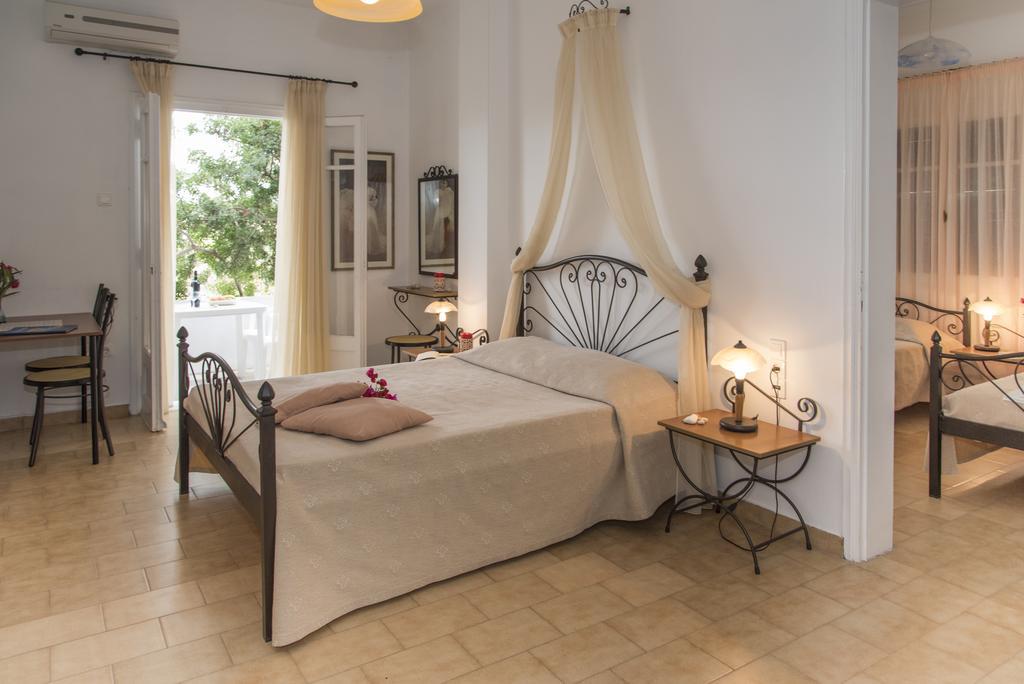 Elena Apartments Πολλώνια Δωμάτιο φωτογραφία